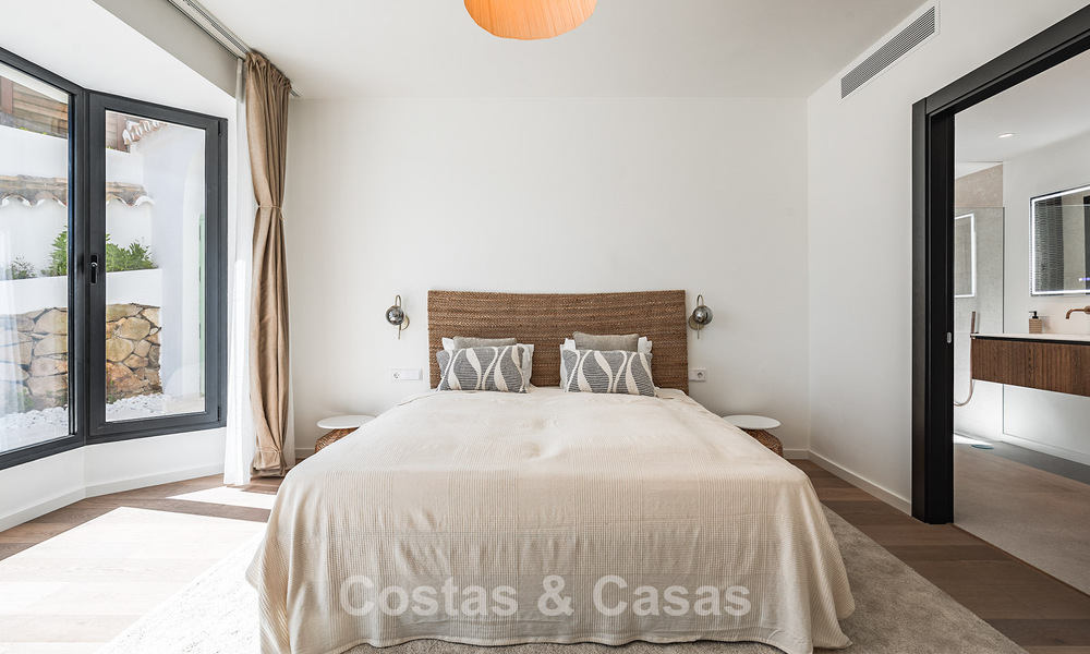 Prestigious renovated villa for sale in the sought-after gated urbanisation of El Madroñal in Marbella - Benahavis 779519