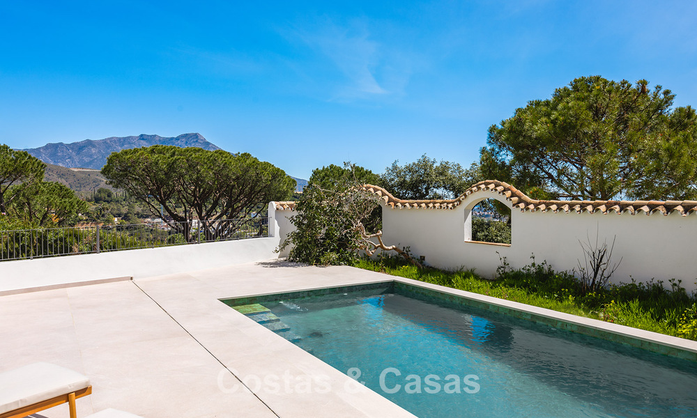 Prestigious renovated villa for sale in the sought-after gated urbanisation of El Madroñal in Marbella - Benahavis 779529
