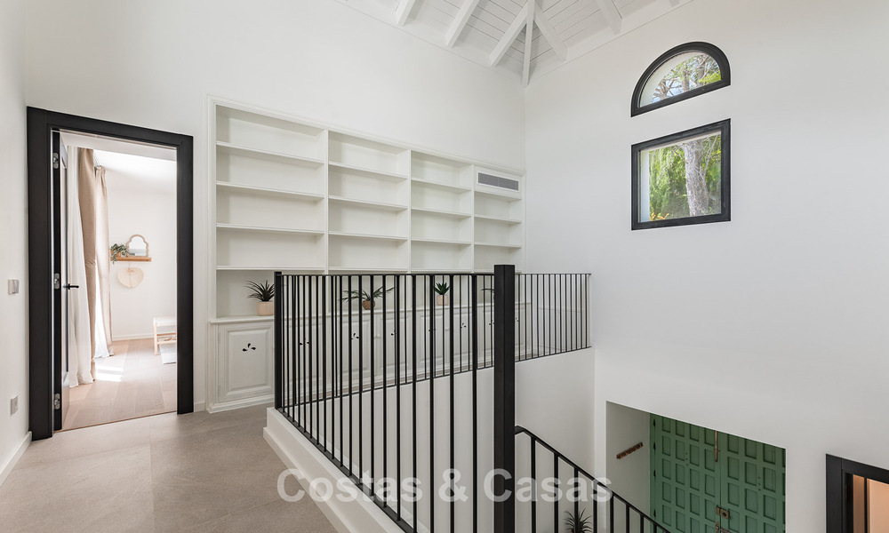 Prestigious renovated villa for sale in the sought-after gated urbanisation of El Madroñal in Marbella - Benahavis 779541
