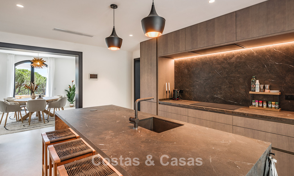 Prestigious renovated villa for sale in the sought-after gated urbanisation of El Madroñal in Marbella - Benahavis 779549