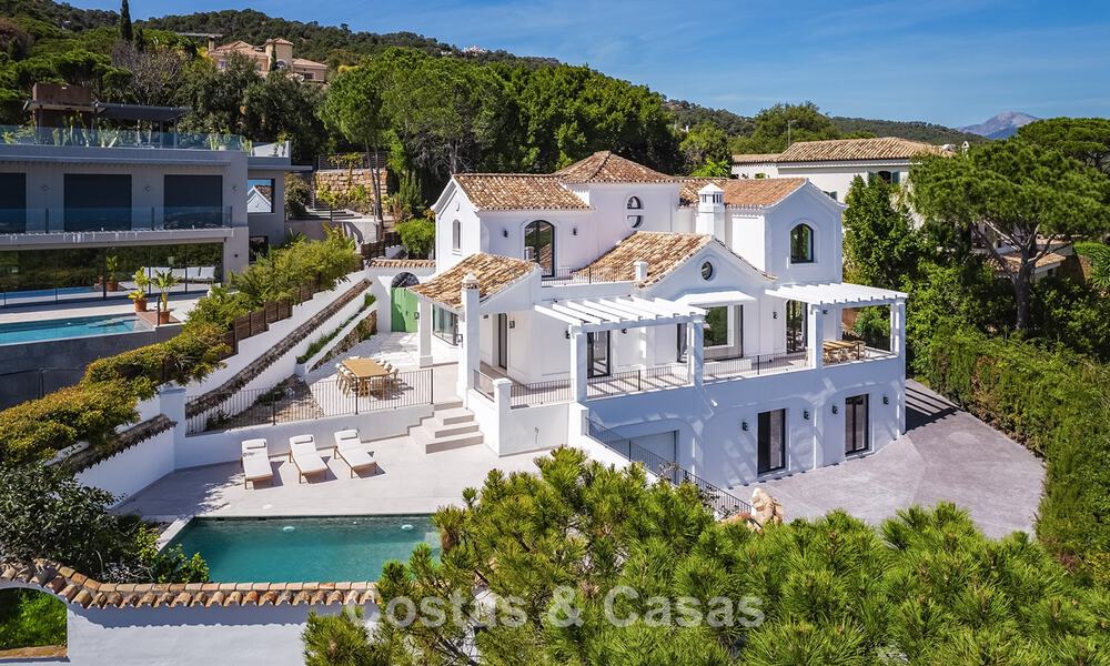Prestigious renovated villa for sale in the sought-after gated urbanisation of El Madroñal in Marbella - Benahavis 779567