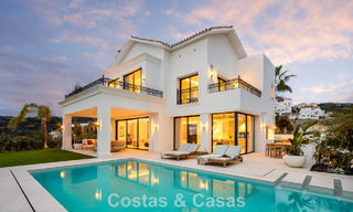 Spacious villa with luxurious Mediterranean architecture for sale, bordering the golf course in Marbella - Benahavis 779636 
