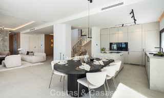 Spacious villa with luxurious Mediterranean architecture for sale, bordering the golf course in Marbella - Benahavis 779654 