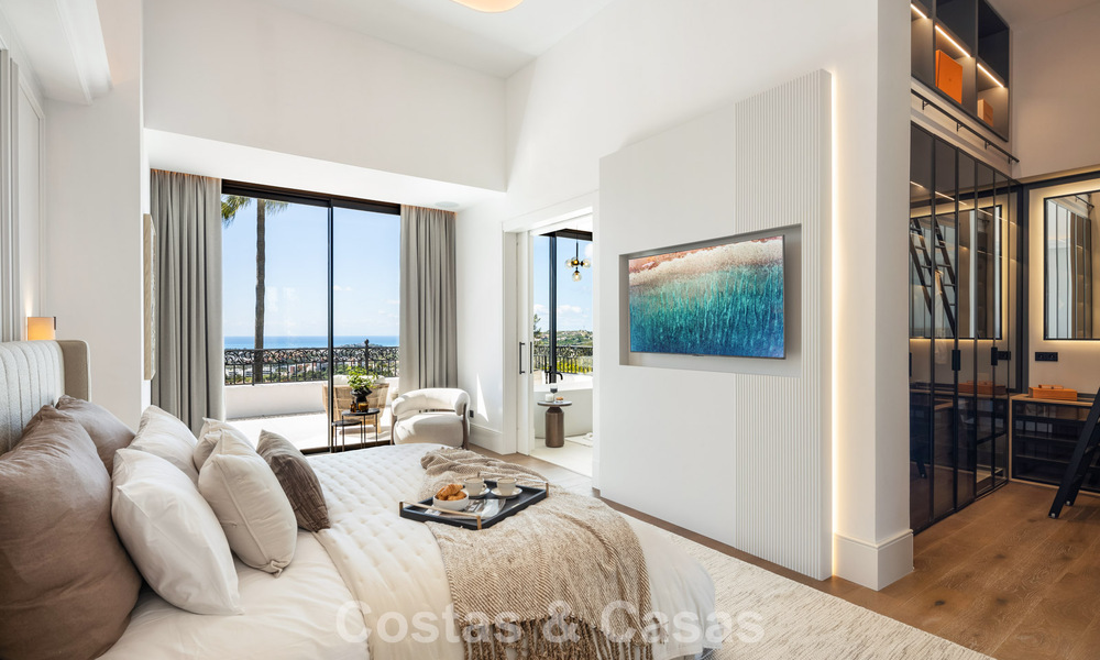 Spacious villa with luxurious Mediterranean architecture for sale, bordering the golf course in Marbella - Benahavis 779658