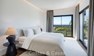 Spacious villa with luxurious Mediterranean architecture for sale, bordering the golf course in Marbella - Benahavis 779665 