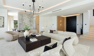 Spacious villa with luxurious Mediterranean architecture for sale, bordering the golf course in Marbella - Benahavis 779668 