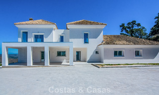 Spacious villa with a modern Mediterranean style for sale east of Marbella centre 779841 