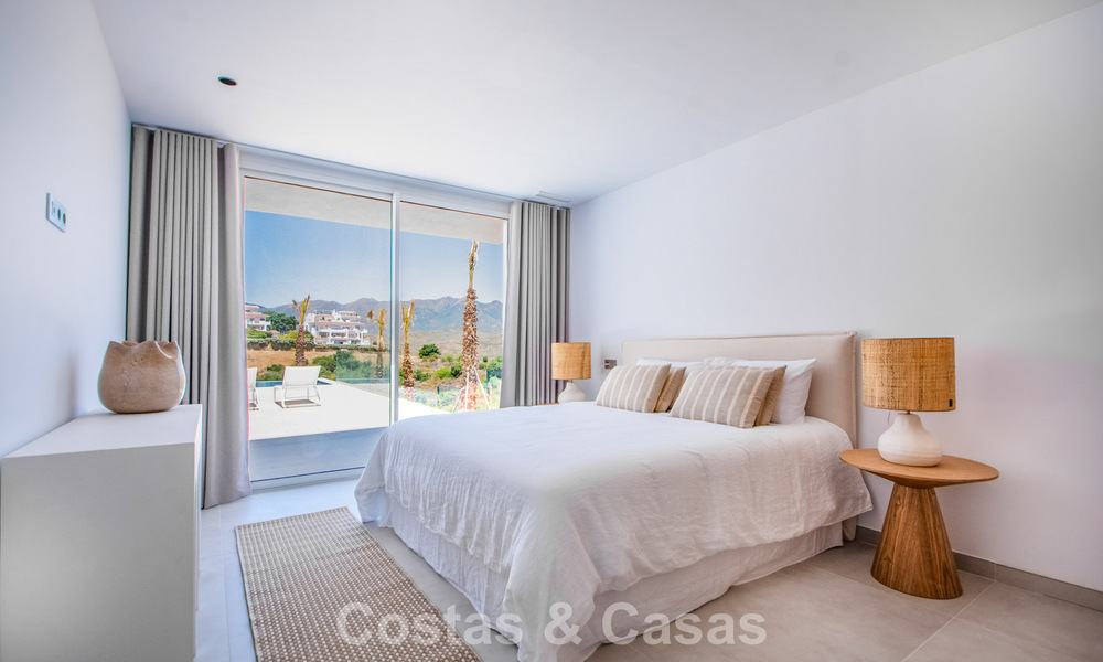 Modern and ready to move in new build villa for sale east of Marbella centre 779716