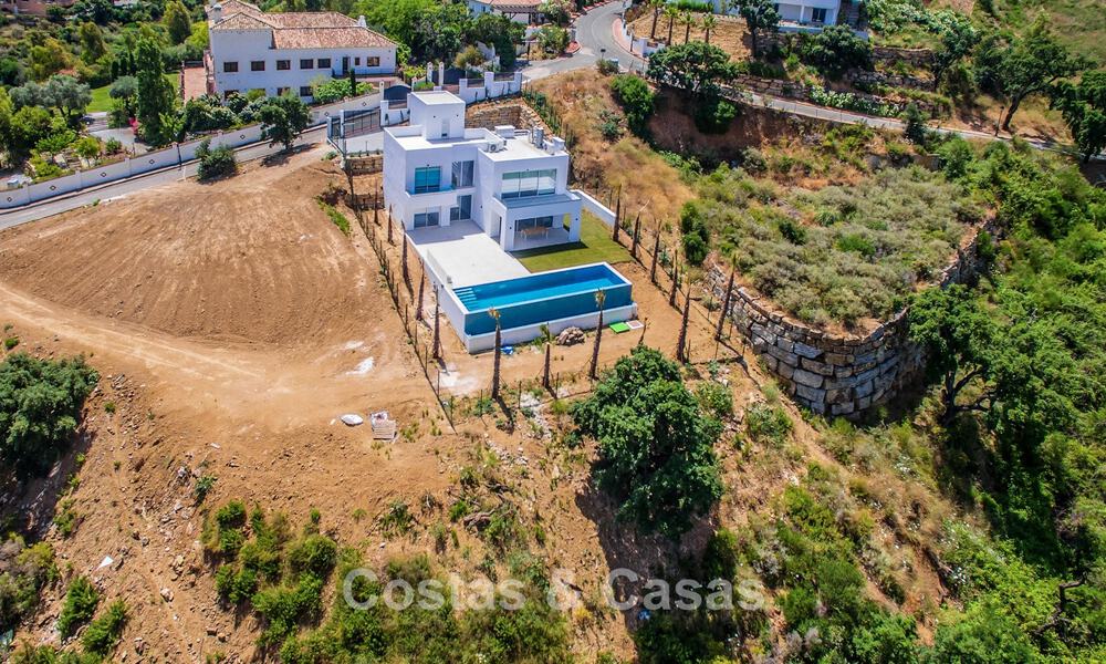 Modern and ready to move in new build villa for sale east of Marbella centre 779719