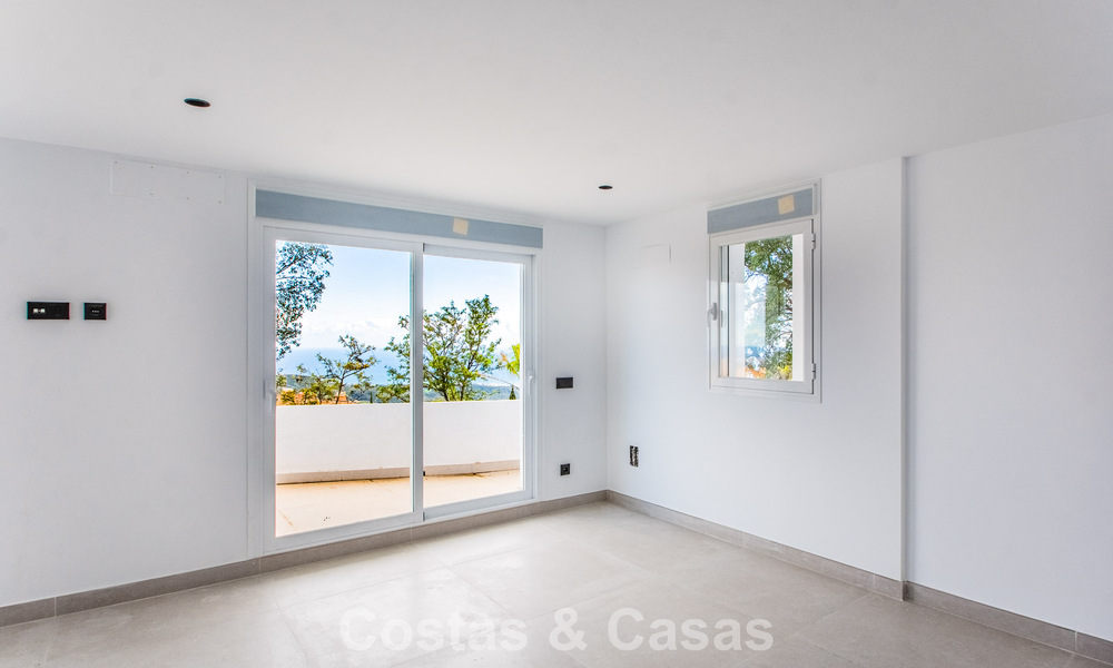 3-bedroom apartment with breathtaking views for sale in the hills east of Marbella centre 779745