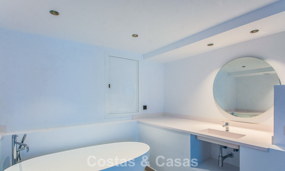 3-bedroom apartment with breathtaking views for sale in the hills east of Marbella centre 779748