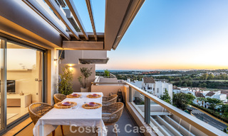 Contemporary apartment with panoramic golf and sea views for sale in Marbella - Benahavis 779777 