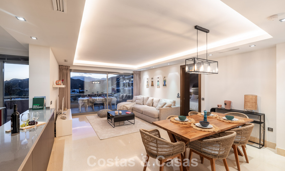 Contemporary apartment with panoramic golf and sea views for sale in Marbella - Benahavis 779779