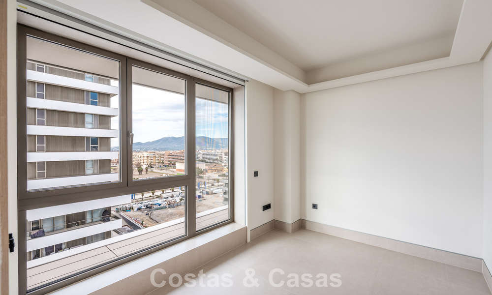 Exclusive, modern apartment with panoramic sea views for sale, directly on the beach promenade in Malaga city 779885