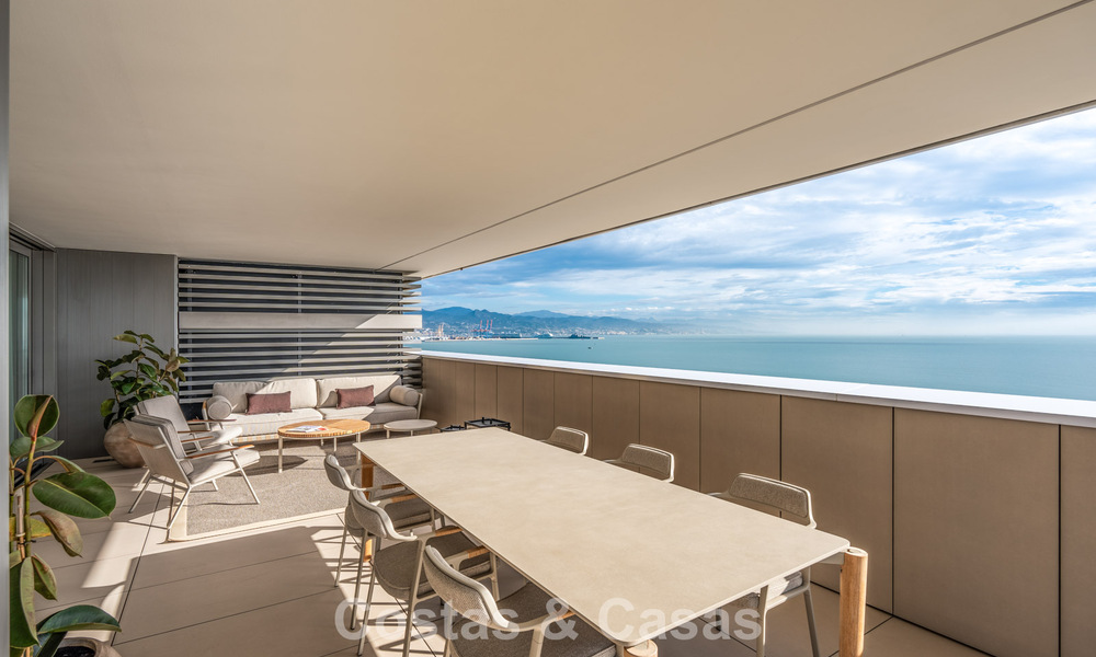 Exclusive, modern apartment with panoramic sea views for sale, directly on the beach promenade in Malaga city 779899