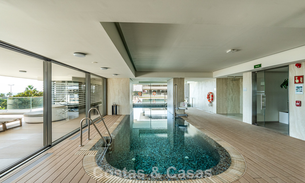 Exclusive, modern apartment with panoramic sea views for sale, directly on the beach promenade in Malaga city 779907