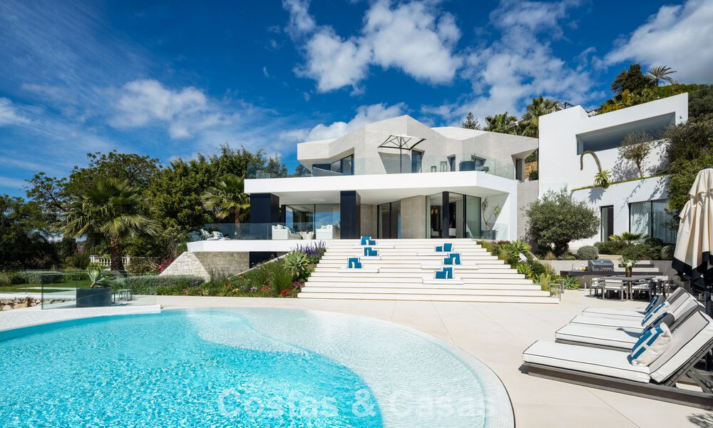 Avant-garde designer villa with panoramic sea views for sale in a gated community in Benahavis - Marbella 779997