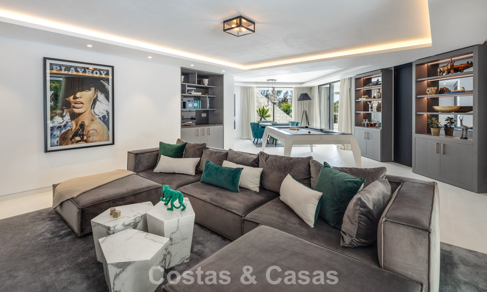 Avant-garde designer villa with panoramic sea views for sale in a gated community in Benahavis - Marbella 780002