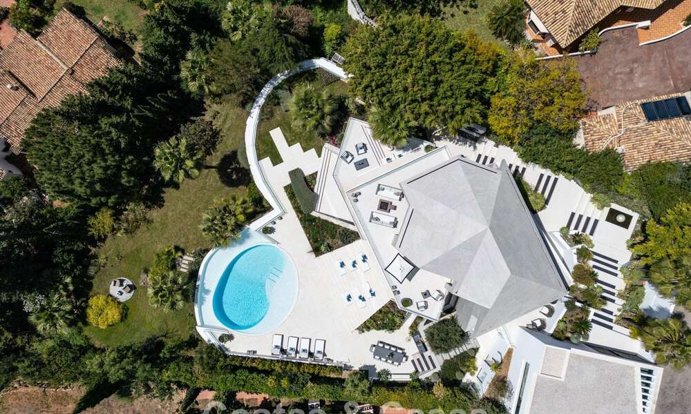 Avant-garde designer villa with panoramic sea views for sale in a gated community in Benahavis - Marbella 780009
