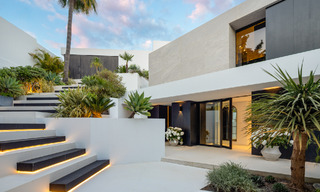 Avant-garde designer villa with panoramic sea views for sale in a gated community in Benahavis - Marbella 780013 