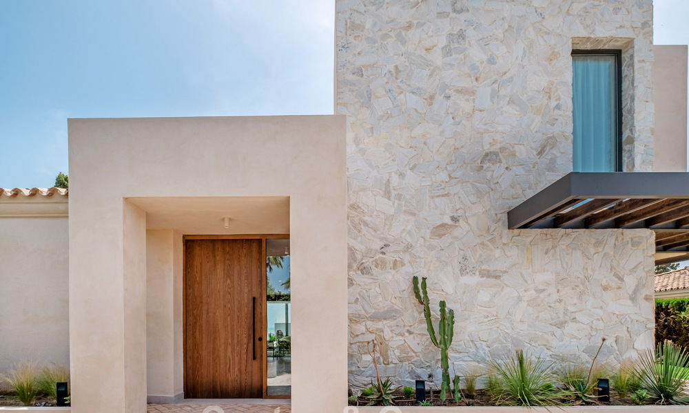 Move-in ready luxury villa with Ibizan style for sale in a highly sought after urbanisation of Benahavis - Marbella 780035