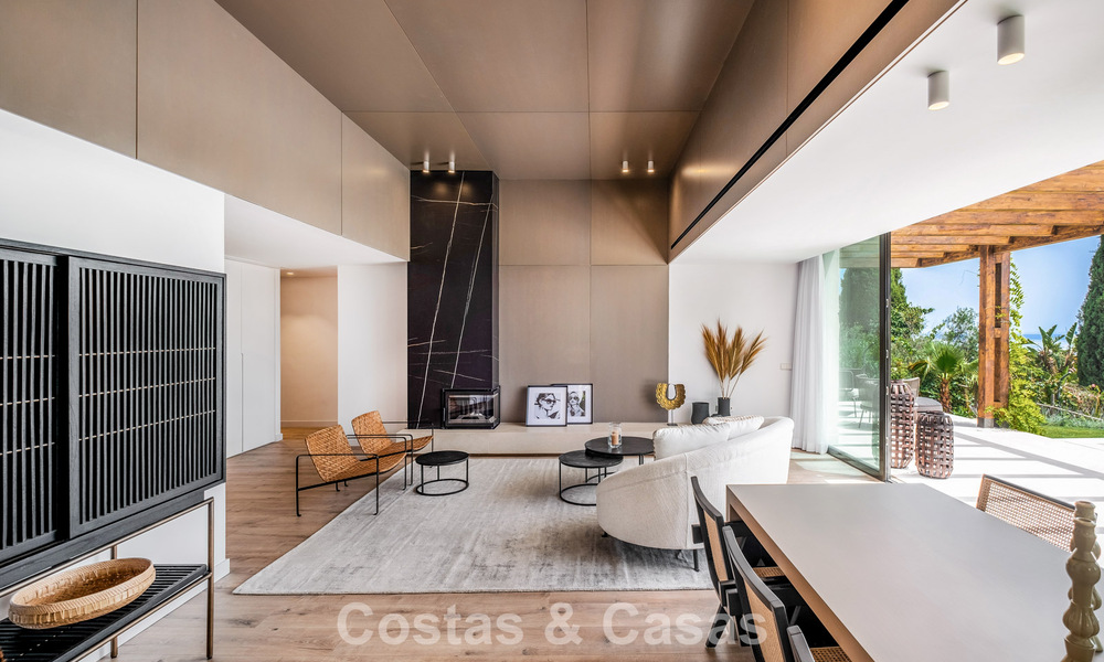 Move-in ready luxury villa with Ibizan style for sale in a highly sought after urbanisation of Benahavis - Marbella 780036