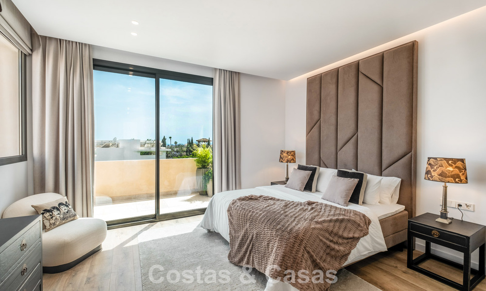 Move-in ready luxury villa with Ibizan style for sale in a highly sought after urbanisation of Benahavis - Marbella 780047