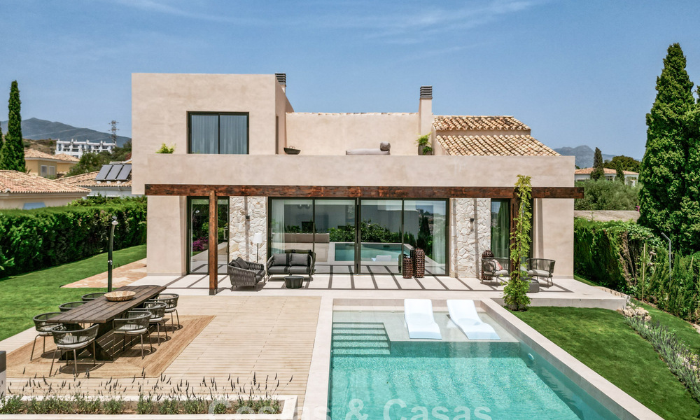 Move-in ready luxury villa with Ibizan style for sale in a highly sought after urbanisation of Benahavis - Marbella 780048
