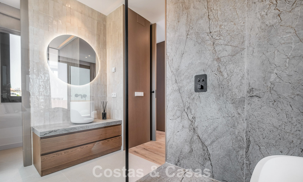 Move-in ready luxury villa with Ibizan style for sale in a highly sought after urbanisation of Benahavis - Marbella 780054