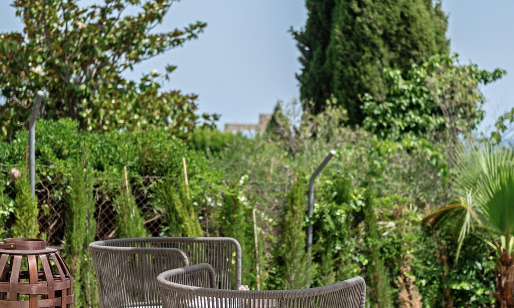 Move-in ready luxury villa with Ibizan style for sale in a highly sought after urbanisation of Benahavis - Marbella 780064