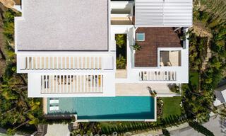 High-end luxury villa with panoramic views for sale in a golf resort on the Golden Mile in Benahavis - Marbella 780116 