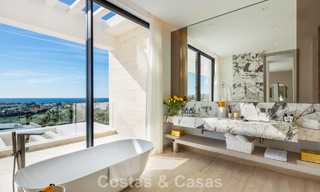 High-end luxury villa with panoramic views for sale in a golf resort on the Golden Mile in Benahavis - Marbella 780123 