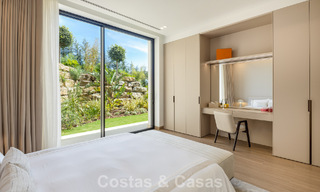 High-end luxury villa with panoramic views for sale in a golf resort on the Golden Mile in Benahavis - Marbella 780135 