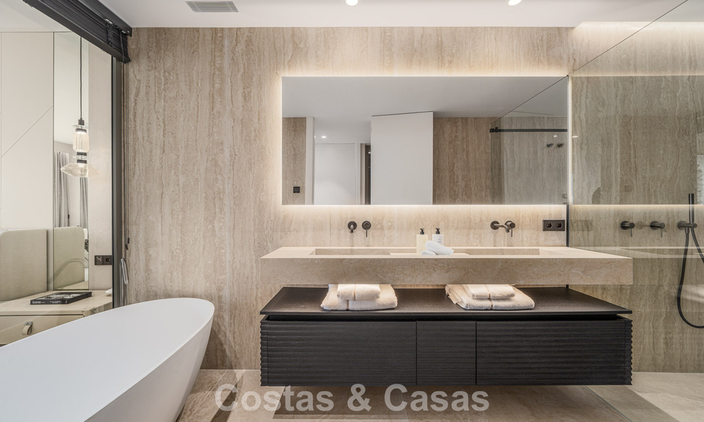 First class apartment with panoramic sea views for sale in Nueva Andalucia’s Golf Valley, Marbella 780265