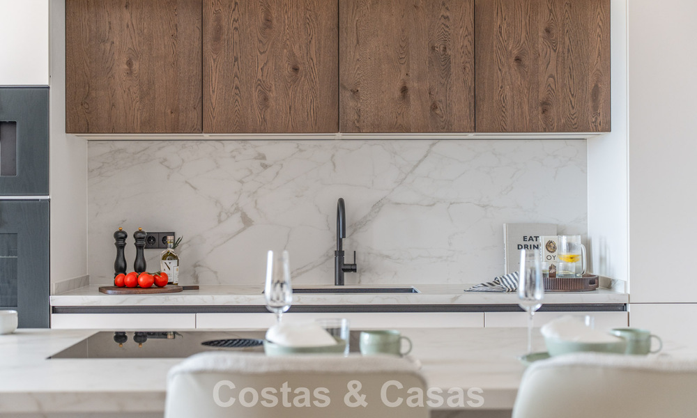 First class apartment with panoramic sea views for sale in Nueva Andalucia’s Golf Valley, Marbella 780267