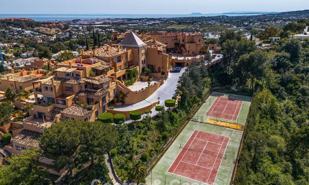 First class apartment with panoramic sea views for sale in Nueva Andalucia’s Golf Valley, Marbella 780294