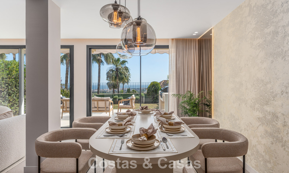 Move-in ready, modernist renovated townhouse for sale in a gated community in La Quinta, Benahavis - Marbella 780319