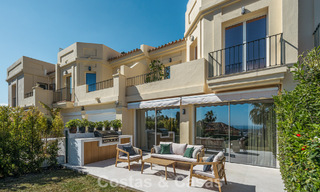 Move-in ready, modernist renovated townhouse for sale in a gated community in La Quinta, Benahavis - Marbella 780330 
