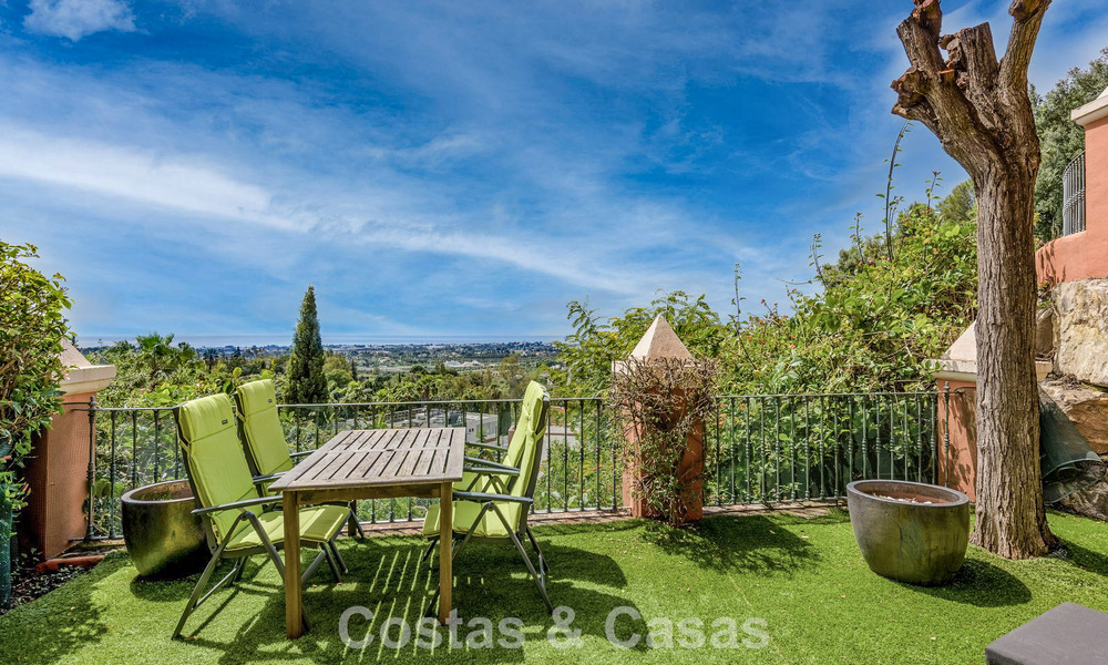 Spacious raised garden apartment with panoramic sea views for sale in Benahavis - Marbella 780219