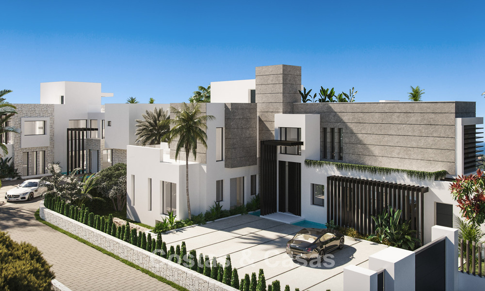 2 Sophisticated new build villas with sea views for sale close to all amenities on Marbella’s famous Golden Mile 780246