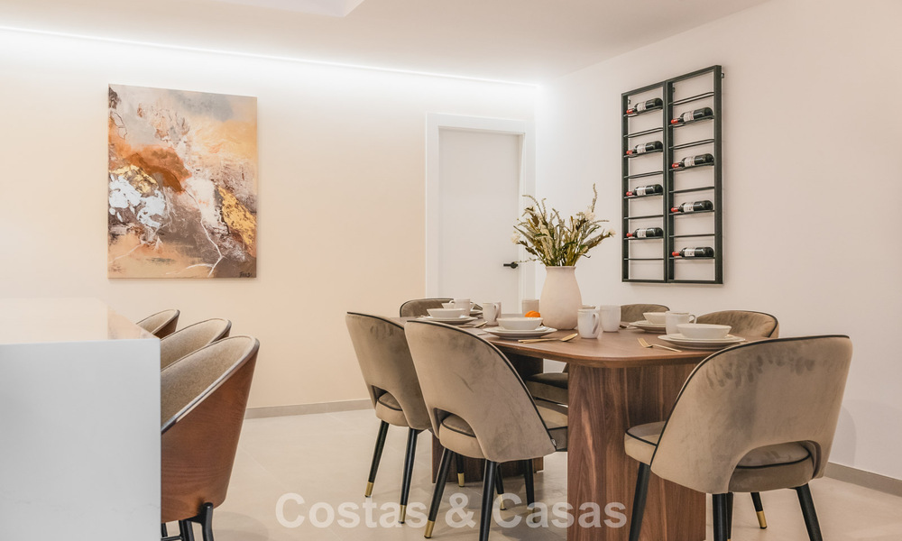 4 bedroom luxury apartment for sale in a prestigious gated complex, first line golf in Nueva Andalucia, Marbella 780360