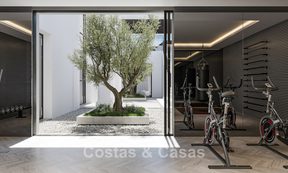 Exclusive luxury villa with classic, contemporary Andalusian architecture for sale in a gated community in Benahavis - Marbella 780382