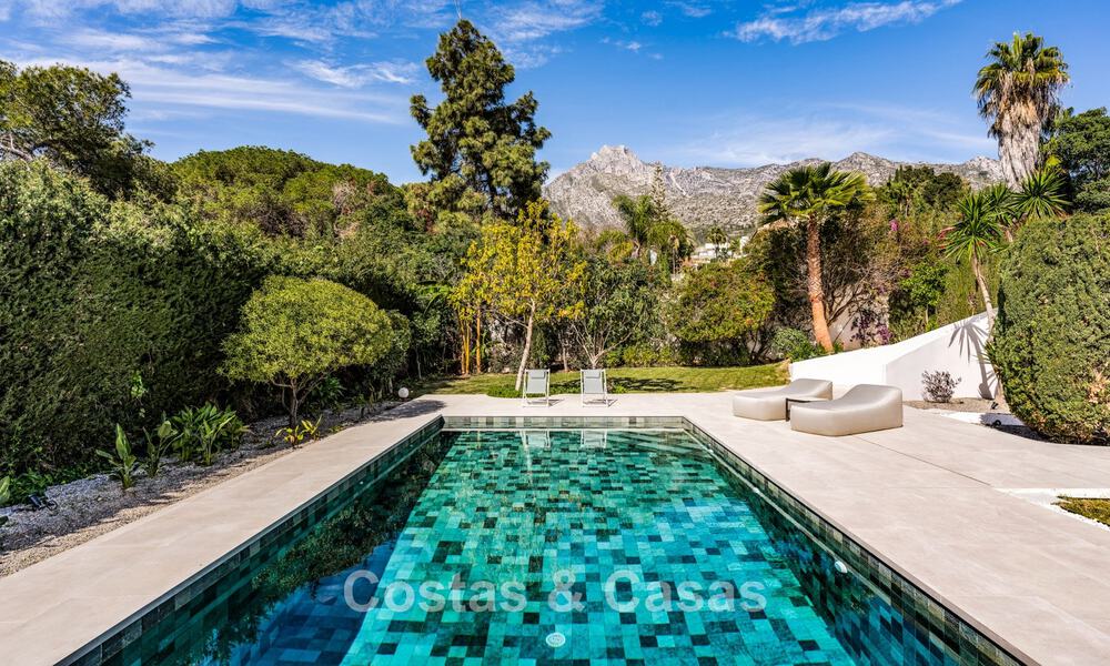 Contemporary Mediterranean villa with modern touches for sale on Marbella’s Golden Mile 780407