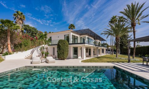 Contemporary Mediterranean villa with modern touches for sale on Marbella’s Golden Mile 780409