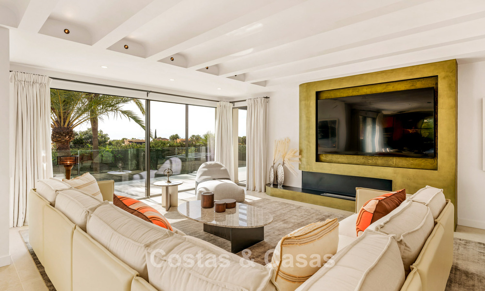 Contemporary Mediterranean villa with modern touches for sale on Marbella’s Golden Mile 780415