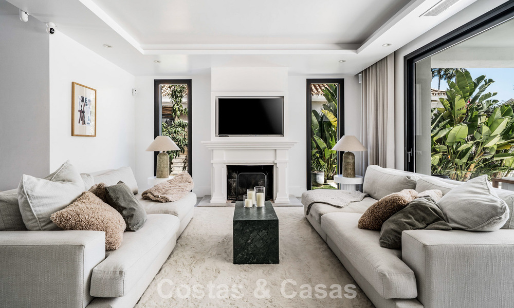 Spacious family villa with contemporary Andalusian charm for sale in Nueva Andalucia’s Golf Valley, Marbella 780443