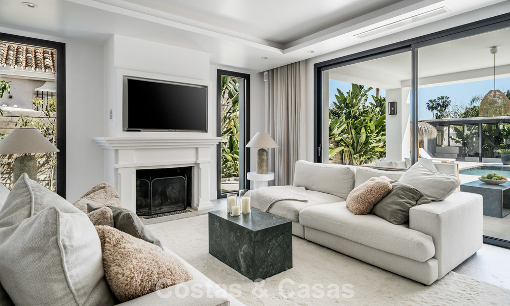 Spacious family villa with contemporary Andalusian charm for sale in Nueva Andalucia’s Golf Valley, Marbella 780456
