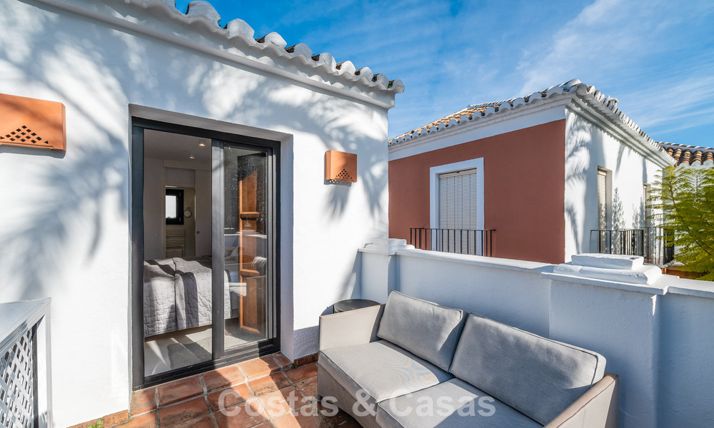 Charming corner townhouse for sale in an exclusive urbanization on Marbella’s Golden Mile 780473