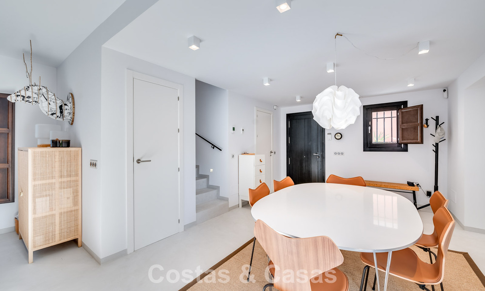 Charming corner townhouse for sale in an exclusive urbanization on Marbella’s Golden Mile 780487