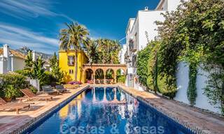 Charming corner townhouse for sale in an exclusive urbanization on Marbella’s Golden Mile 780502 